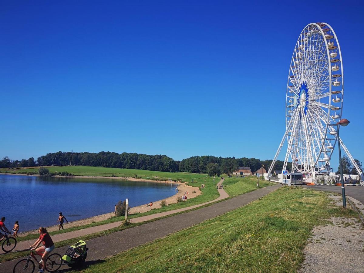 Gite A Deux Pas De L'Horloge Senzeille Exteriér fotografie